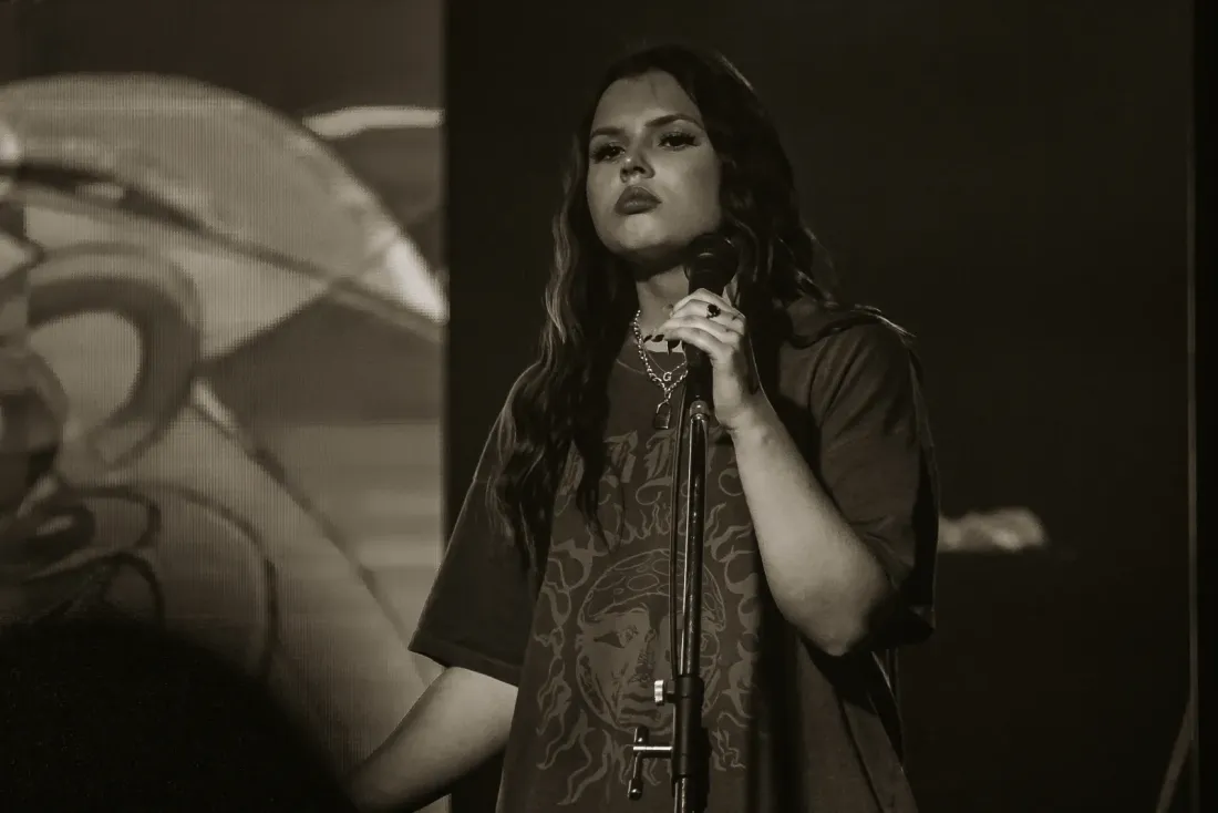 Ol' Boy live, frame 6
