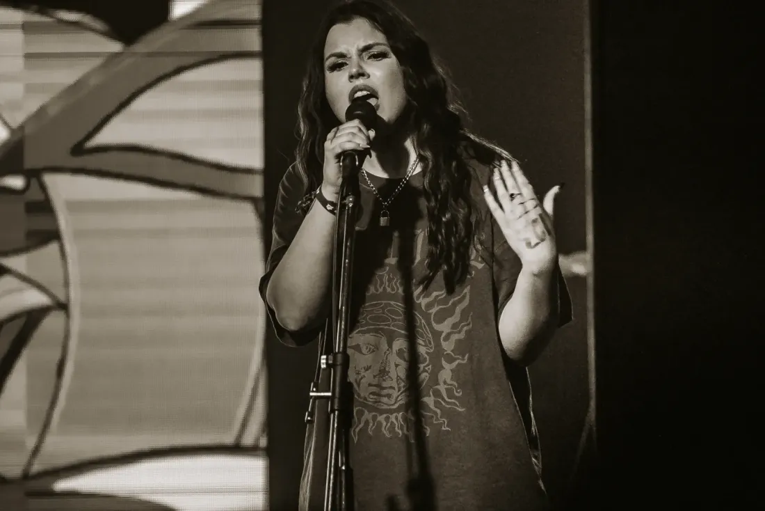 Ol' Boy live, frame 11